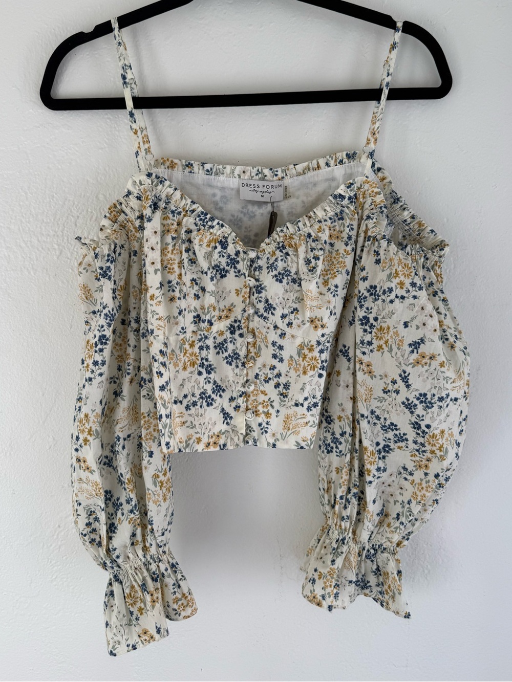 Dress Forum Cream Floral Cold-Shoulder Crop Top with Puff Sleeves